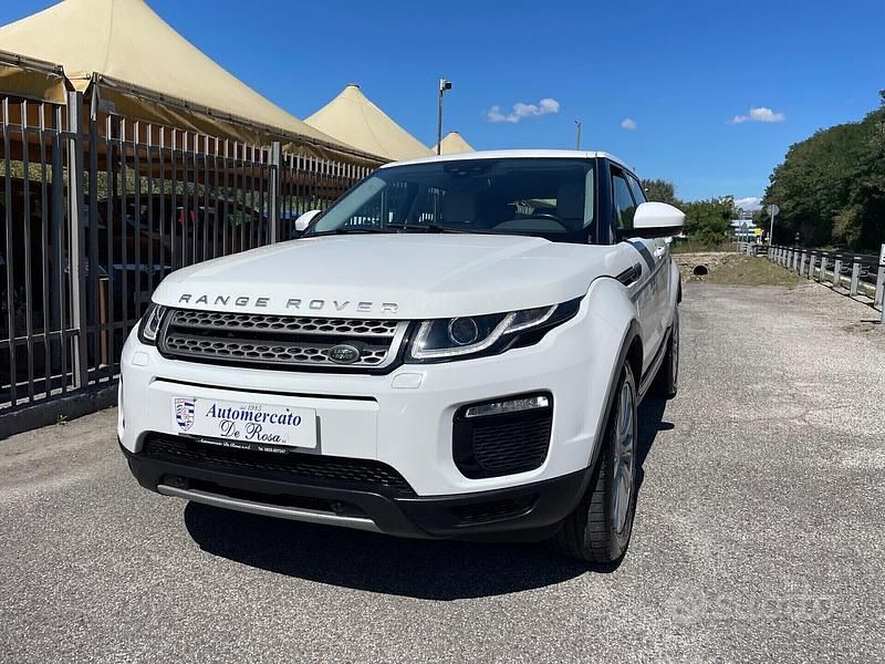 Usata Land Rover Range Rover evoque HSE 150 CV (110 kW) 2018 Bianco Station wagon