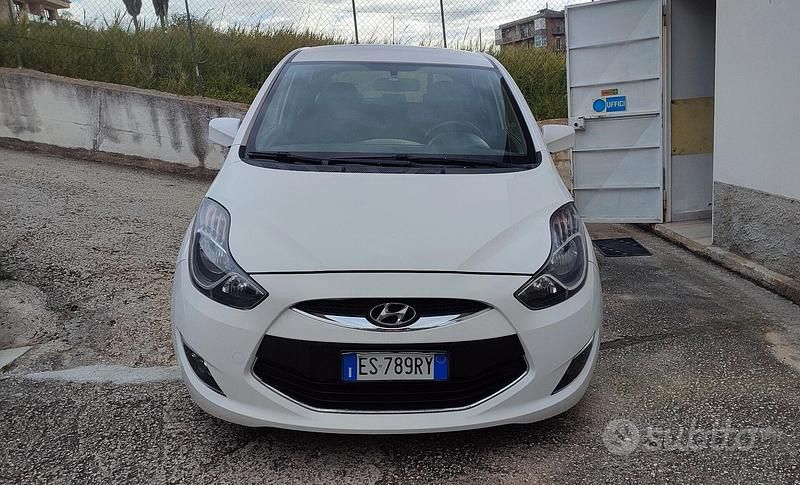 Usata Hyundai ix20 115 CV (84 kW) 2014 Bianco Utilitaria