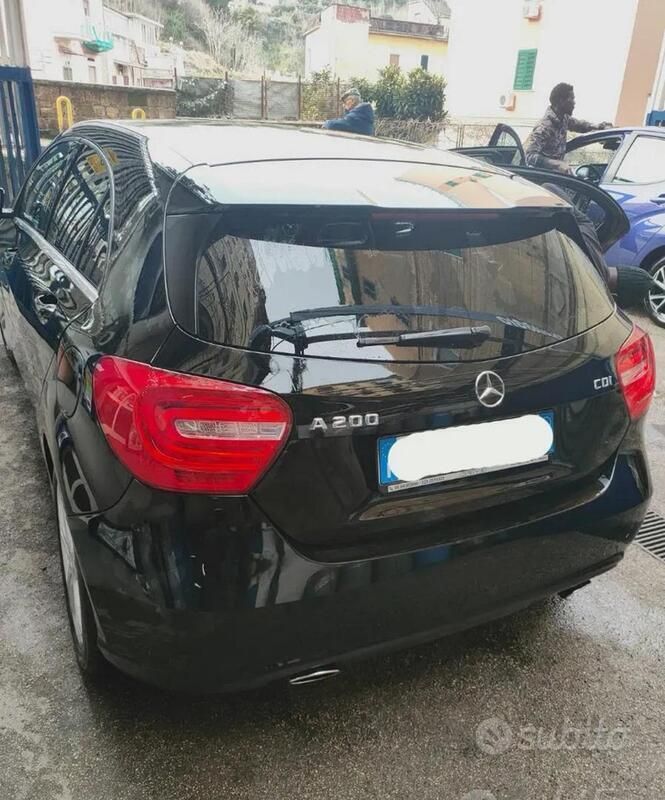 Usata Mercedes A200 136 CV (100 kW) 2014 Nero Berlina