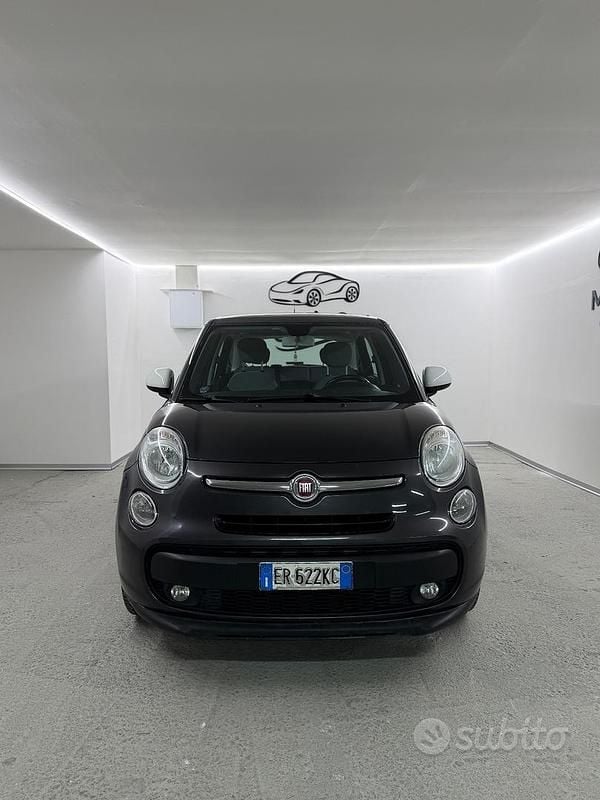 Nero Usata 2013 Fiat 500L Lounge Monovolume | 5899 € (Buon prezzo) - Immagine 1/4