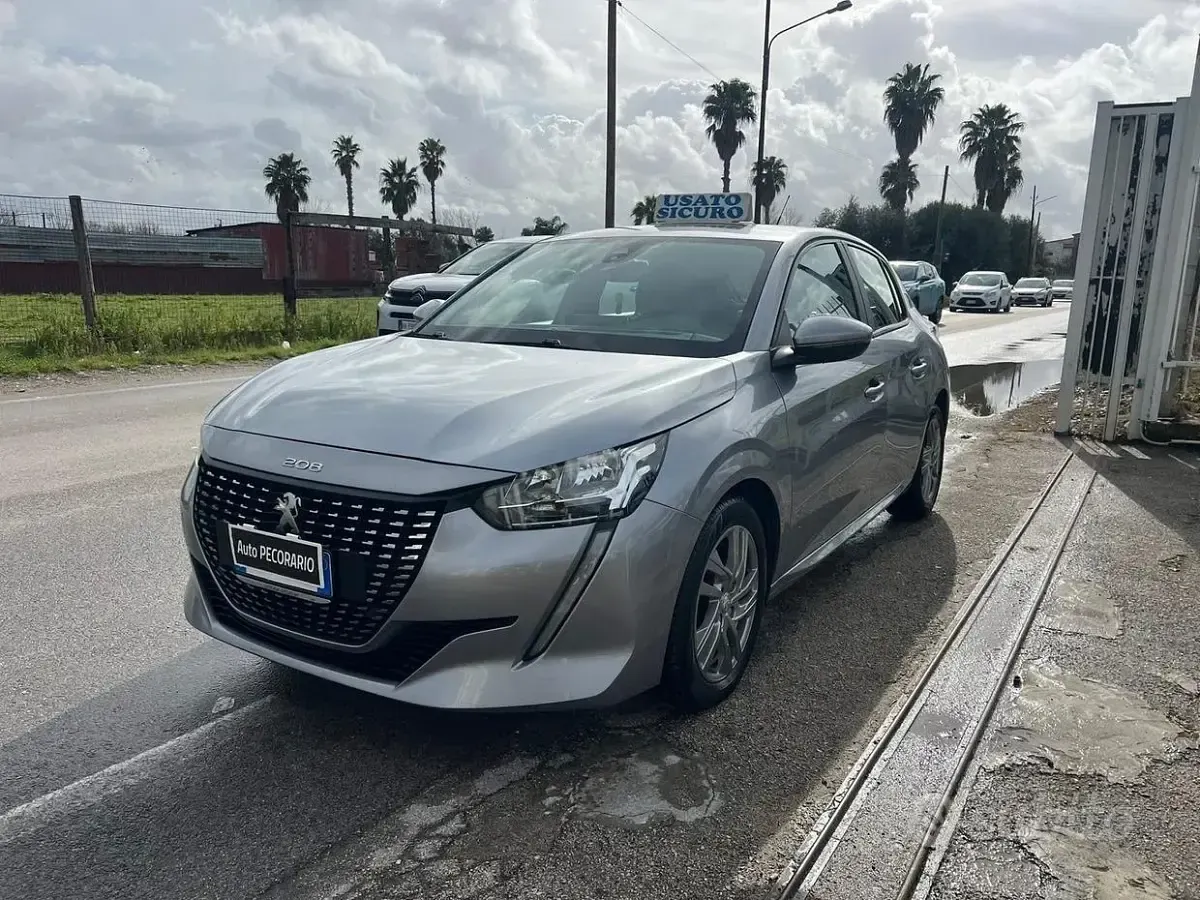 Usata Peugeot 208 Allure 75 CV (55 kW) 2020 Grigio Utilitaria