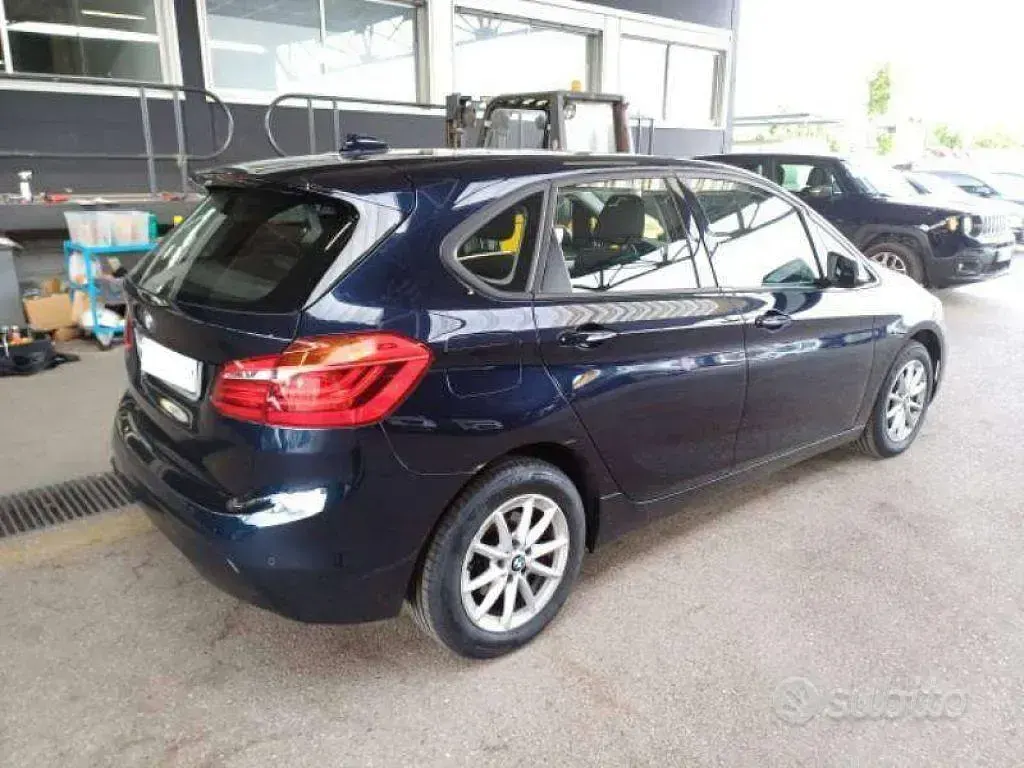 Usata BMW 216 Active Tourer 116 CV (85 kW) 2020 Blu/azzurro Monovolume