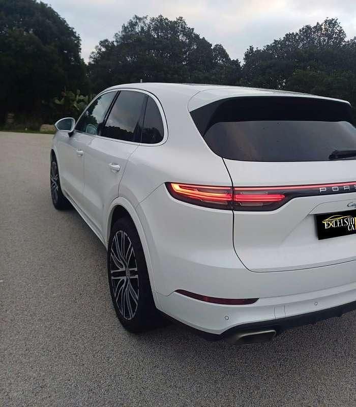 Usata Porsche Cayenne 340 CV (250 kW) 2019 Bianco SUV