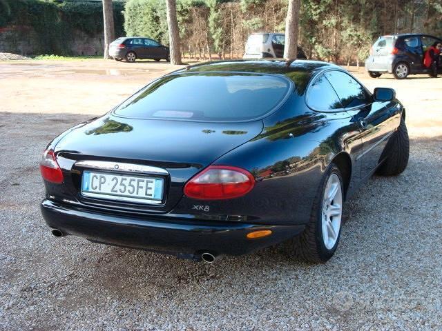 Usato 1998 Jaguar XK8 4.0 Benzin (15.000 €)