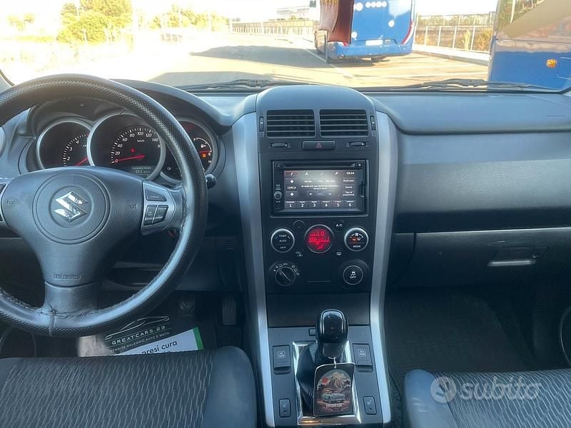 Usata Suzuki Grand Vitara 2013 Bianco SUV