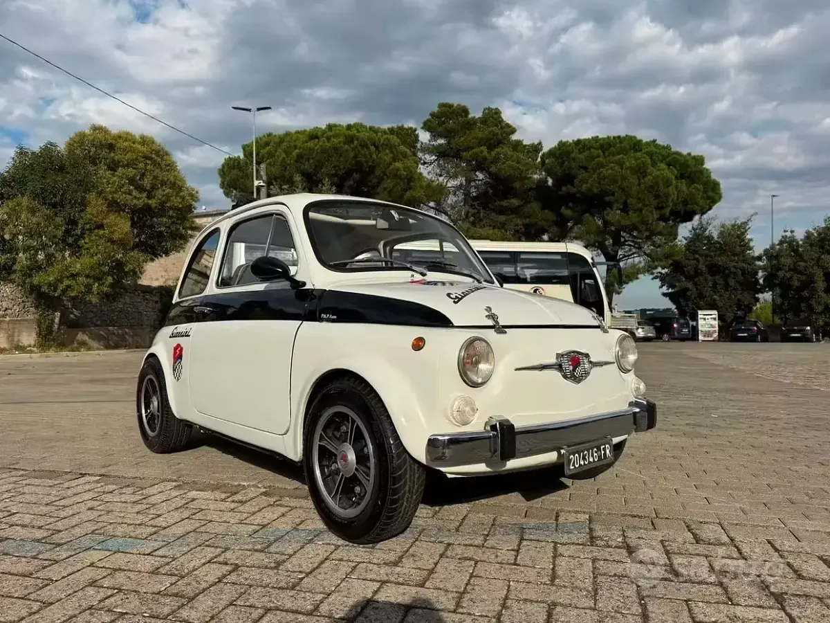 Usata Fiat 500 29 CV (21 kW) 1960 Bianco Utilitaria