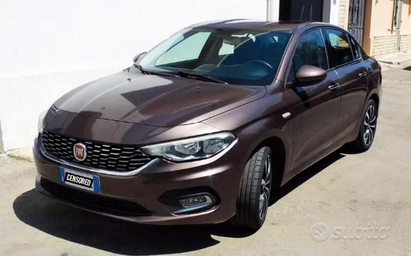 Usata 2017 Fiat Tipo Tre volumi | 8500 € (Super prezzo) - Immagine 1/4