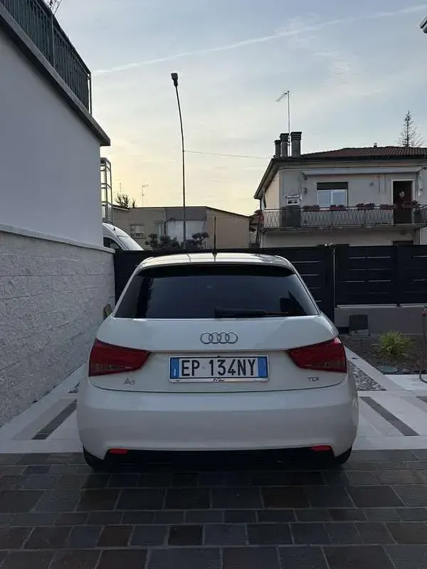 Usata Audi A1 Sportback Attraction 90 CV (66 kW) 2013 Utilitaria