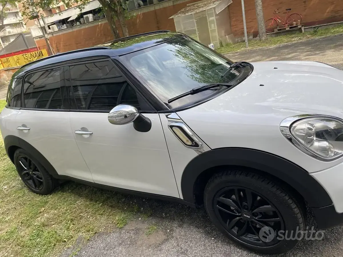 Usata Mini Countryman 143 CV (105 kW) 2011 Bianco SUV