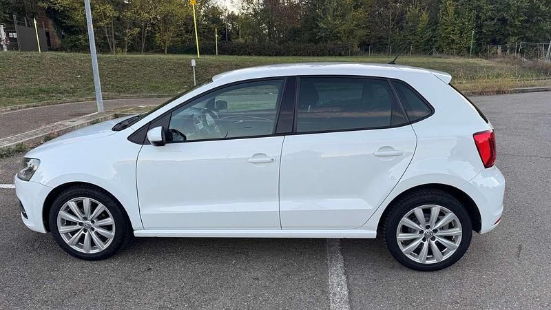 Usata VW Polo Comfortline 75 CV (55 kW) 2015 Bianco Berlina