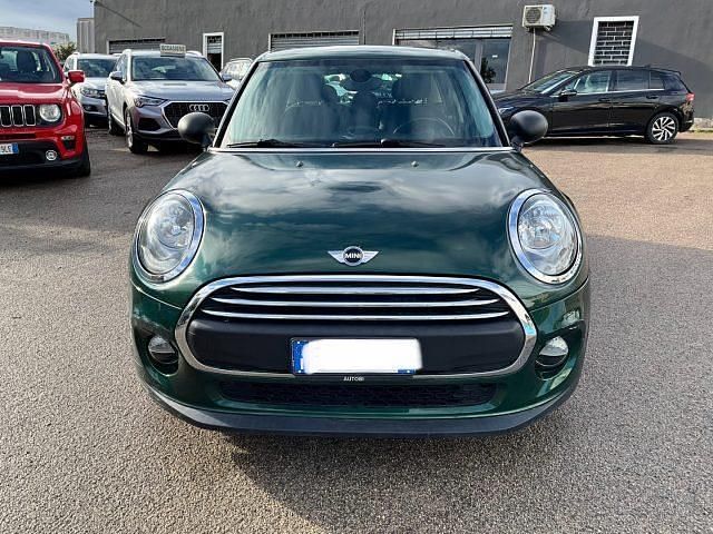 Usata Mini ONE 95 CV (69 kW) 2015 Verde Utilitaria