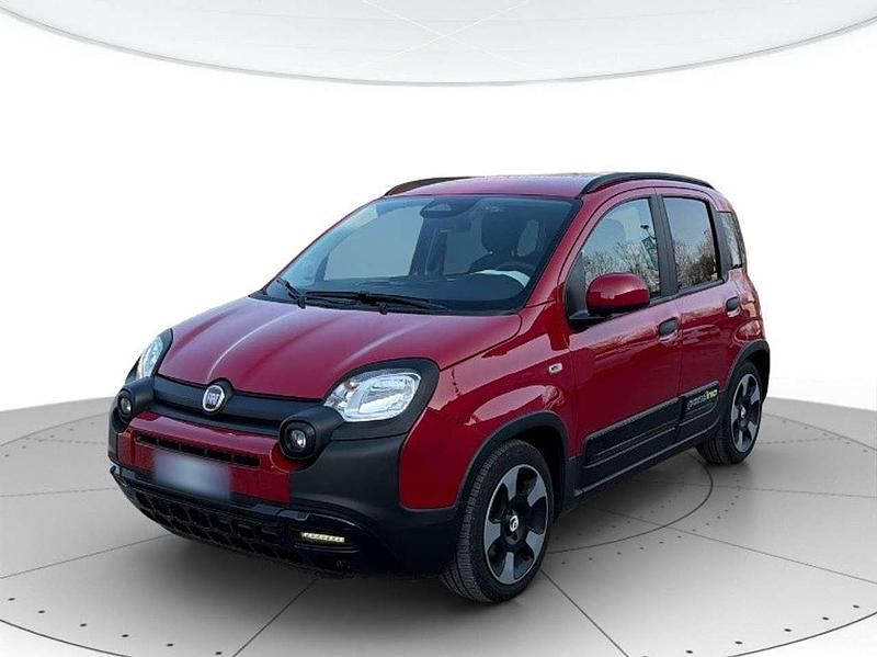 Usata Fiat Panda Cross Cross 70 CV (51 kW) 2025 Rosso Utilitaria