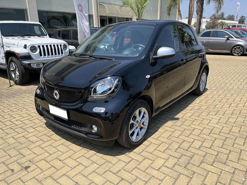 Nero Usata 2019 Smart ForFour Electric Drive Prime Utilitaria | 9900 € (Buon prezzo) - Immagine 1/4
