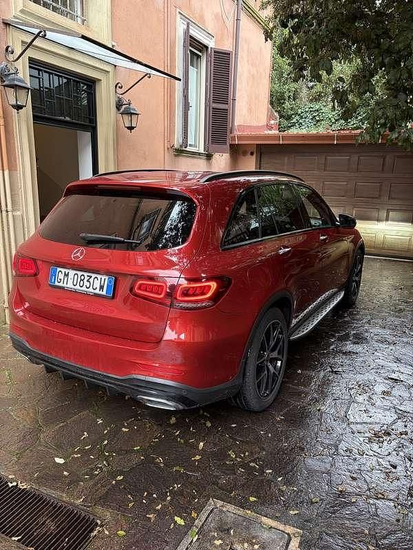 Usata Mercedes GLC400d Premium Plus 330 CV (242 kW) 2020 Rosso SUV