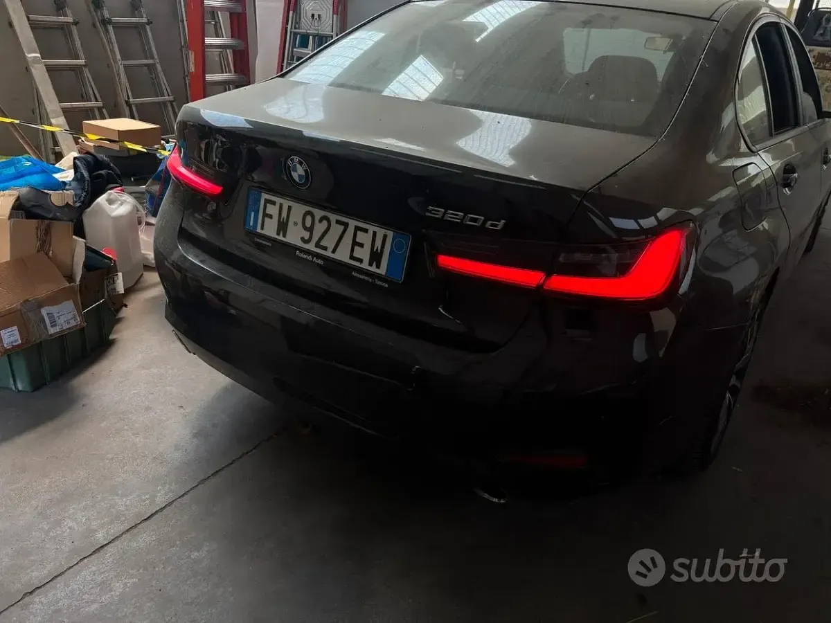 Usata BMW 320 Advantage 190 CV (139 kW) 2019 Nero Berlina
