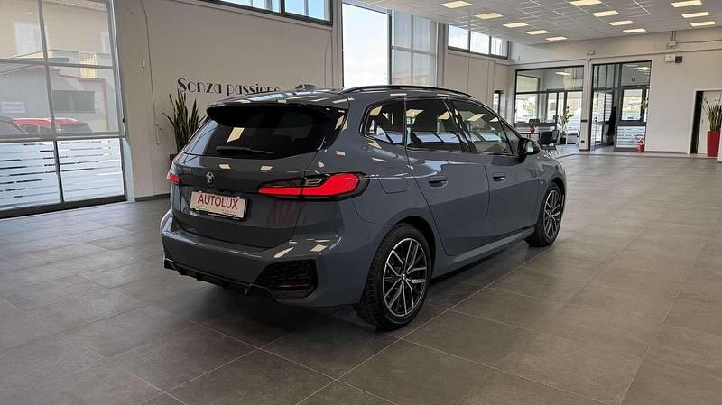 Usata BMW 218 Active Tourer M Sport 150 CV (110 kW) 2023 Grigio Monovolume
