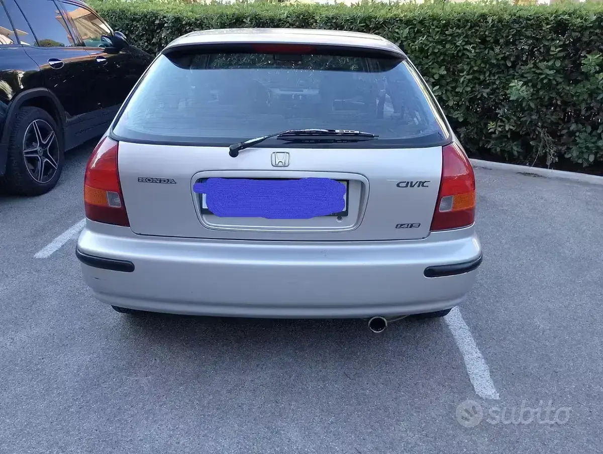 Usata Honda Civic 90 CV (66 kW) 1998 Berlina