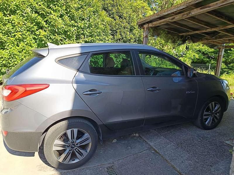 Usata Hyundai ix35 Xpossible 116 CV (85 kW) 2015 Grigio SUV