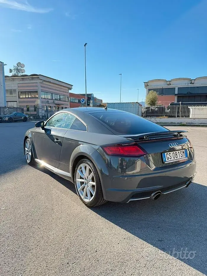 Usata Audi TT 180 CV (132 kW) 2016 Coupé