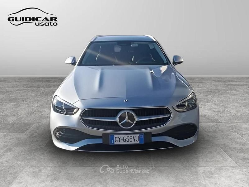 Usata Mercedes C200 Advanced 163 CV (119 kW) 2025 Argento metallizzato Station wagon