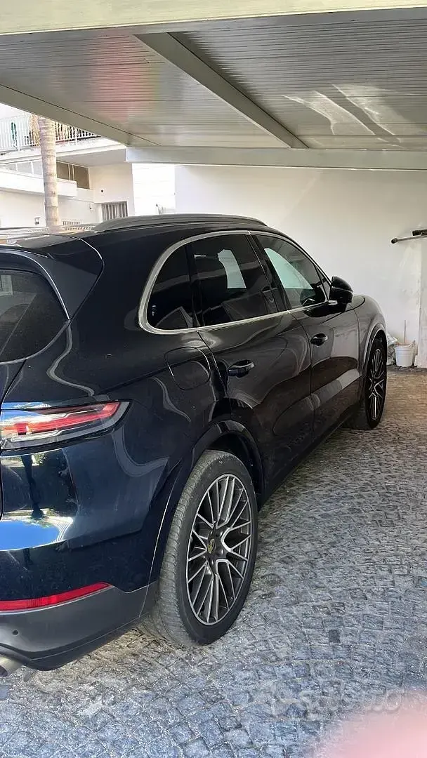 Usata Porsche Cayenne 441 CV (324 kW) 2018 Blu SUV