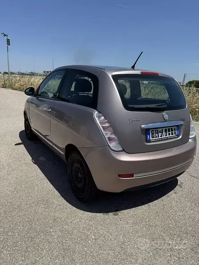 Usata Lancia Ypsilon 2010 Grigio Utilitaria