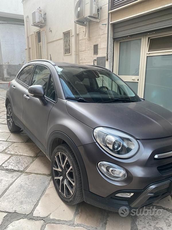Usata Fiat 500X Cross 140 CV (102 kW) 2016 Grigio SUV