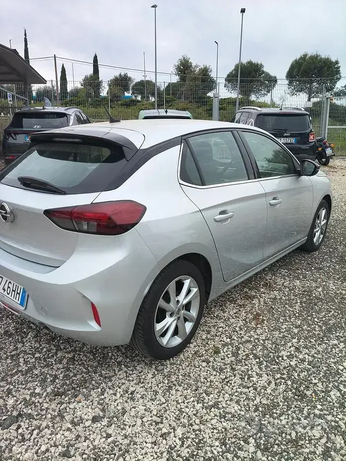 Usata Opel Blitz Edition 101 CV (74 kW) 2022 Grigio Berlina