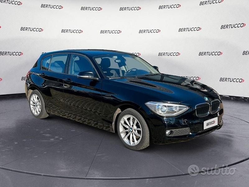 Usata BMW 118 143 CV (105 kW) 2015 Nero Utilitaria