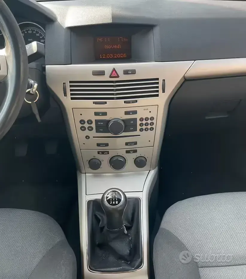 Usata Opel Astra 60 CV (44 kW) 2008 Berlina