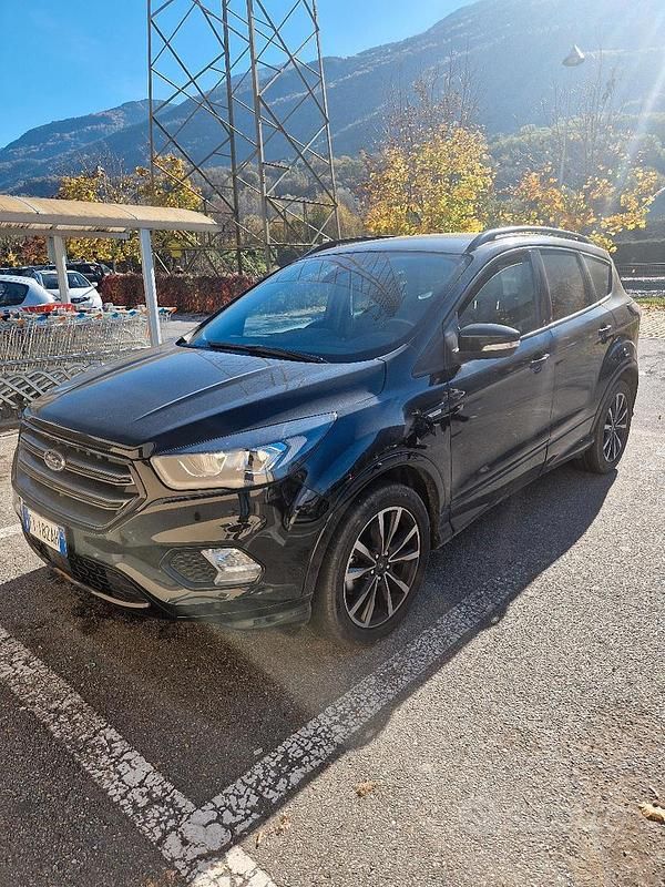 Usata Ford Kuga ST-Line 2018 Nero SUV