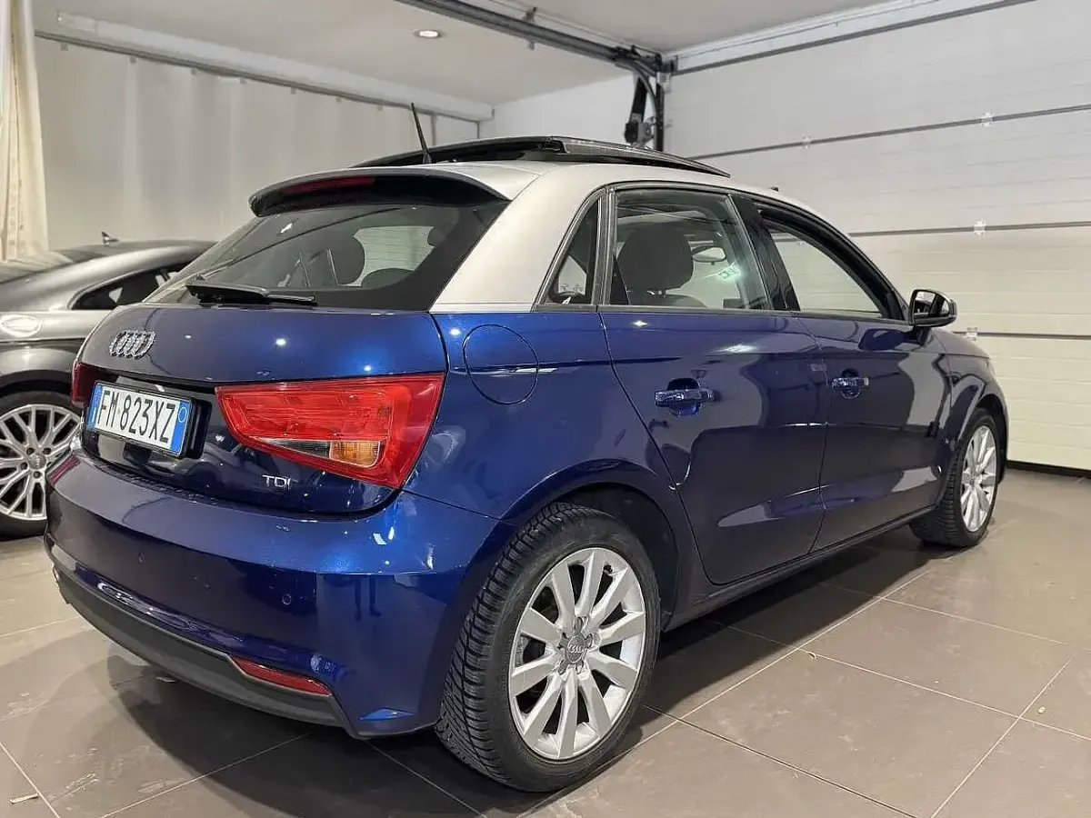 Usata Audi A1 Admired 90 CV (66 kW) 2018 Blu/azzurro Berlina