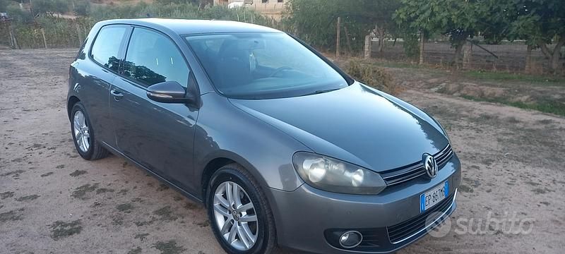 Usata VW Golf Sportsvan 2012 Grigio Monovolume