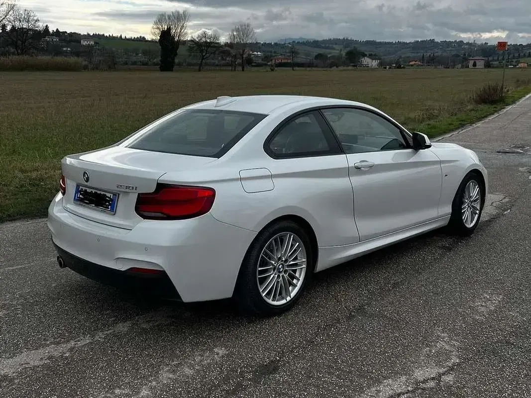 Usata BMW 230 Coupé M Sport 252 CV (185 kW) 2018 Bianco Coupé
