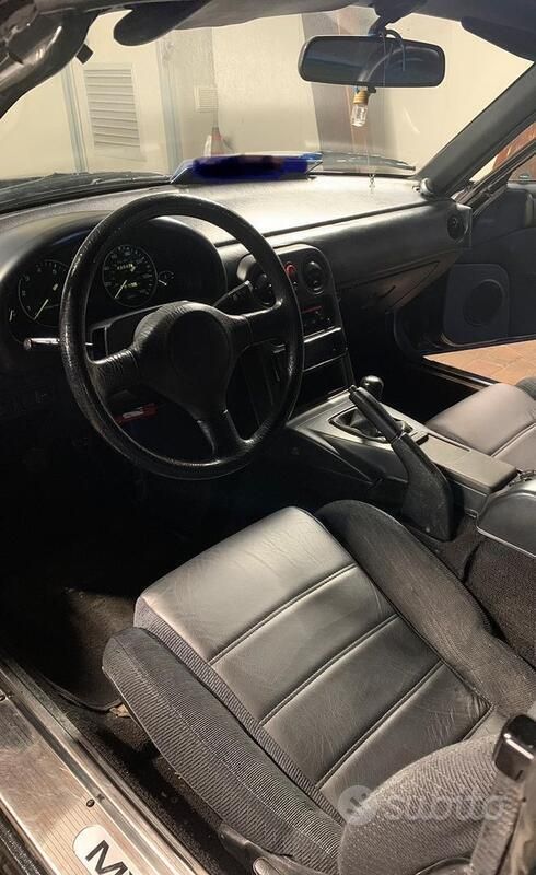 Usata Mazda MX5 116 CV (85 kW) 1990 Nero Cabrio