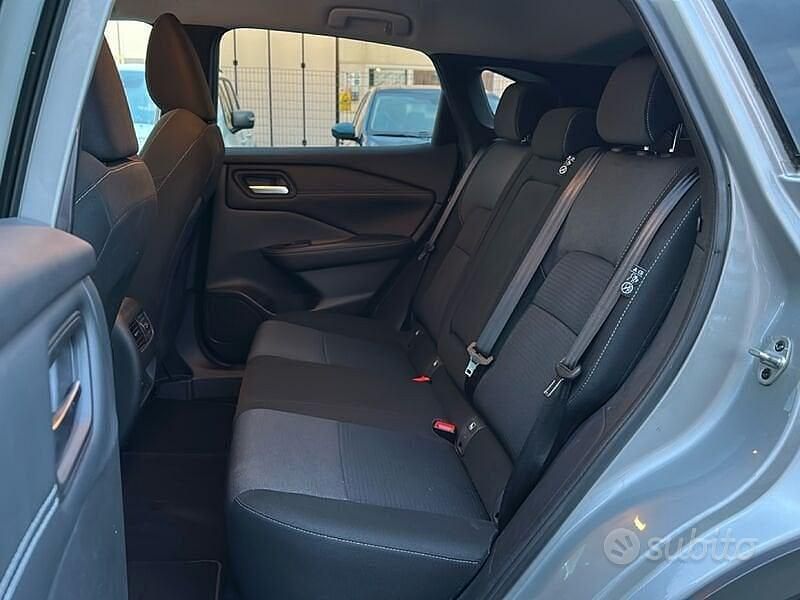 Usata Nissan Qashqai N-Connecta 140 CV (102 kW) 2022 Grigio SUV