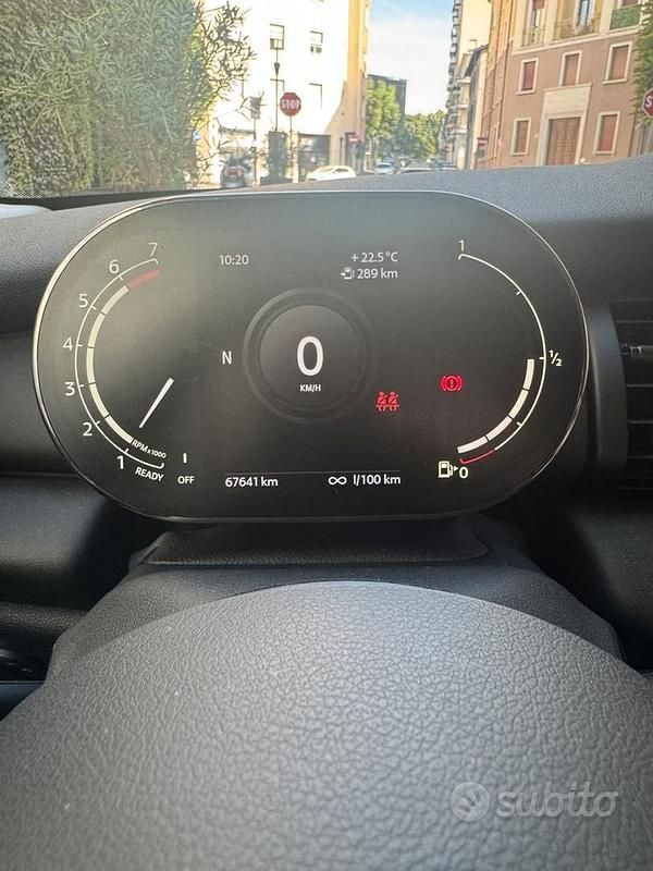 Usata Mini ONE 75 CV (55 kW) 2021 Blu Utilitaria