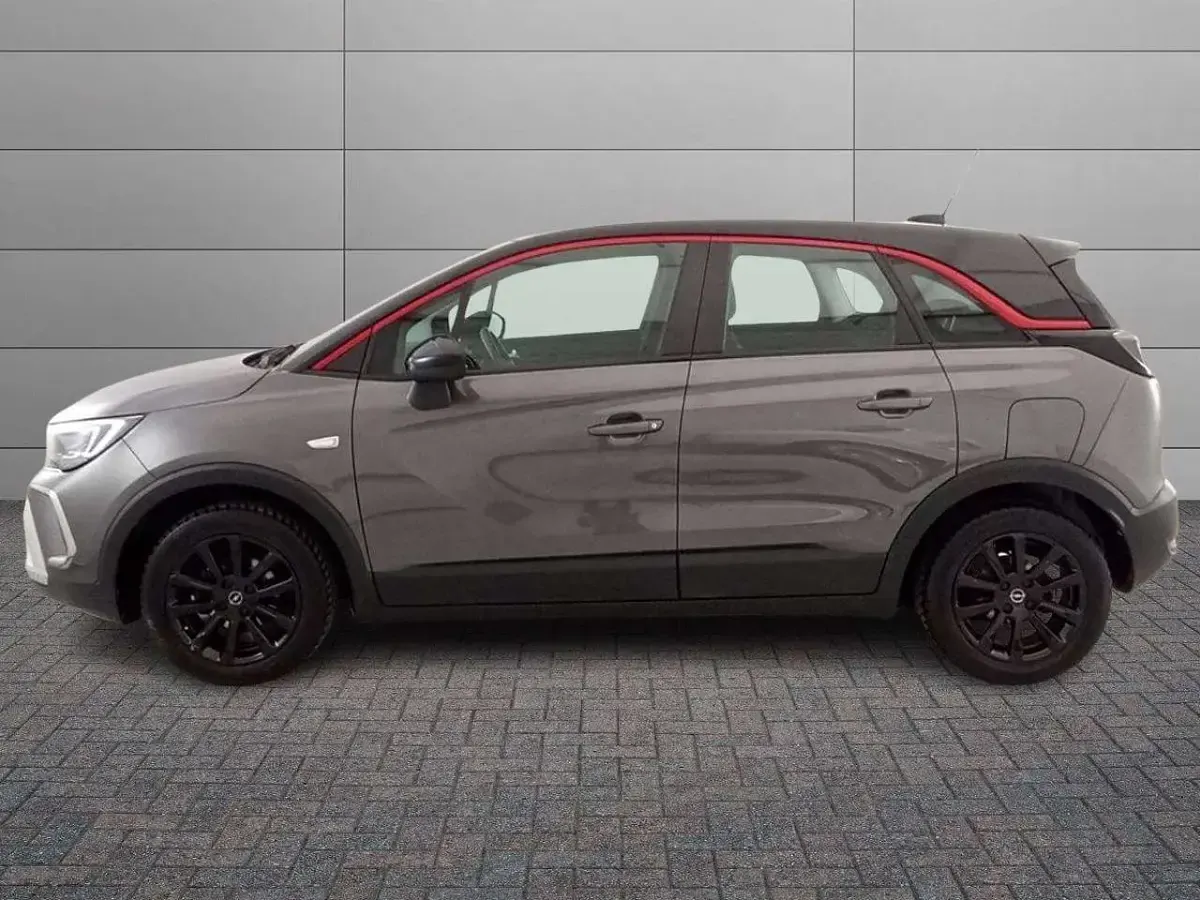 Usata Opel Crossland GS Line 83 CV (61 kW) 2021 Grigio SUV