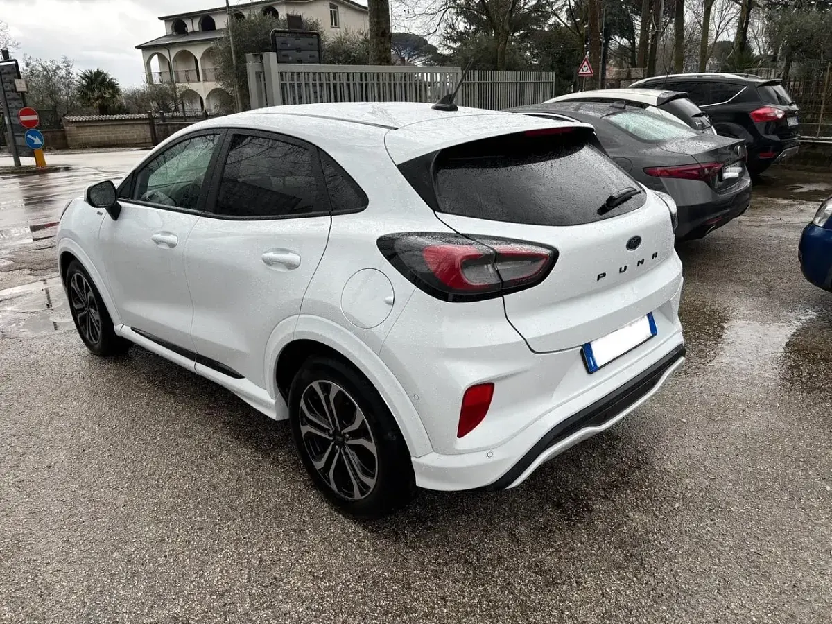 Usata Ford Puma ST-Line 125 CV (91 kW) 2023 Bianco SUV