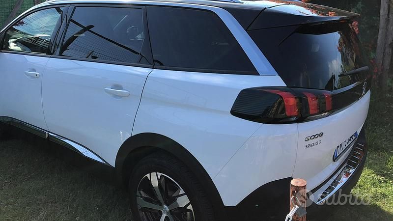 Usata Peugeot 5008 131 CV (96 kW) 2018 Bianco SUV