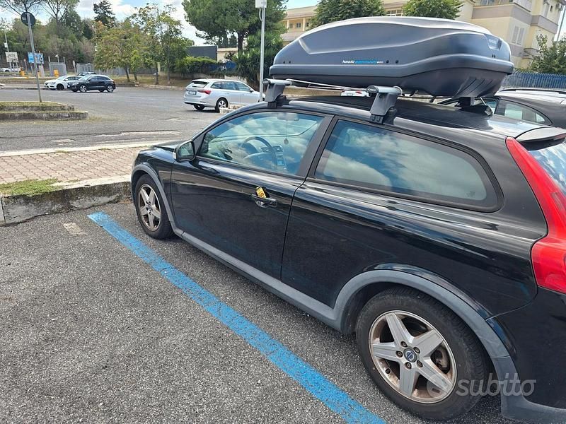 Usata Volvo C30 109 CV (80 kW) 2010 Nero Utilitaria