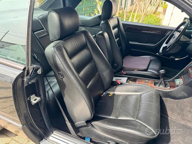 Usata Mercedes 200 122 CV (89 kW) 1990 Nero Coupé