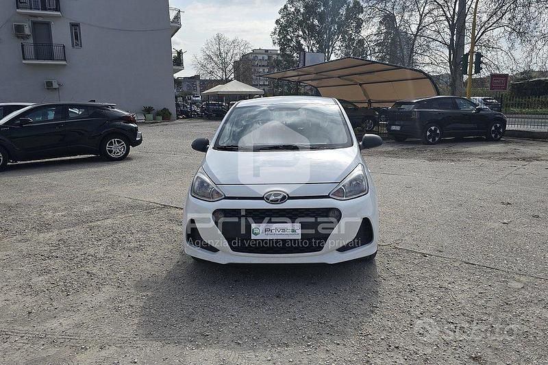 Usata Hyundai i10 Classic 65 CV (47 kW) 2017 Bianco Utilitaria