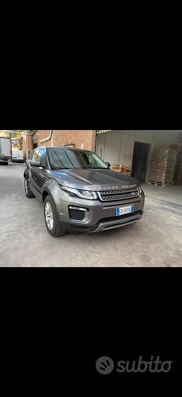 Usata Land Rover Range Rover evoque 150 CV (110 kW) 2017 Grigio Station wagon