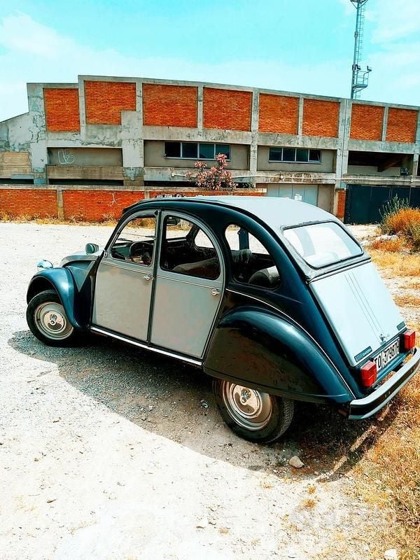 Occasion Citroën 2CV Charleston 29 ch (21 kW) 1988 Gris Berline