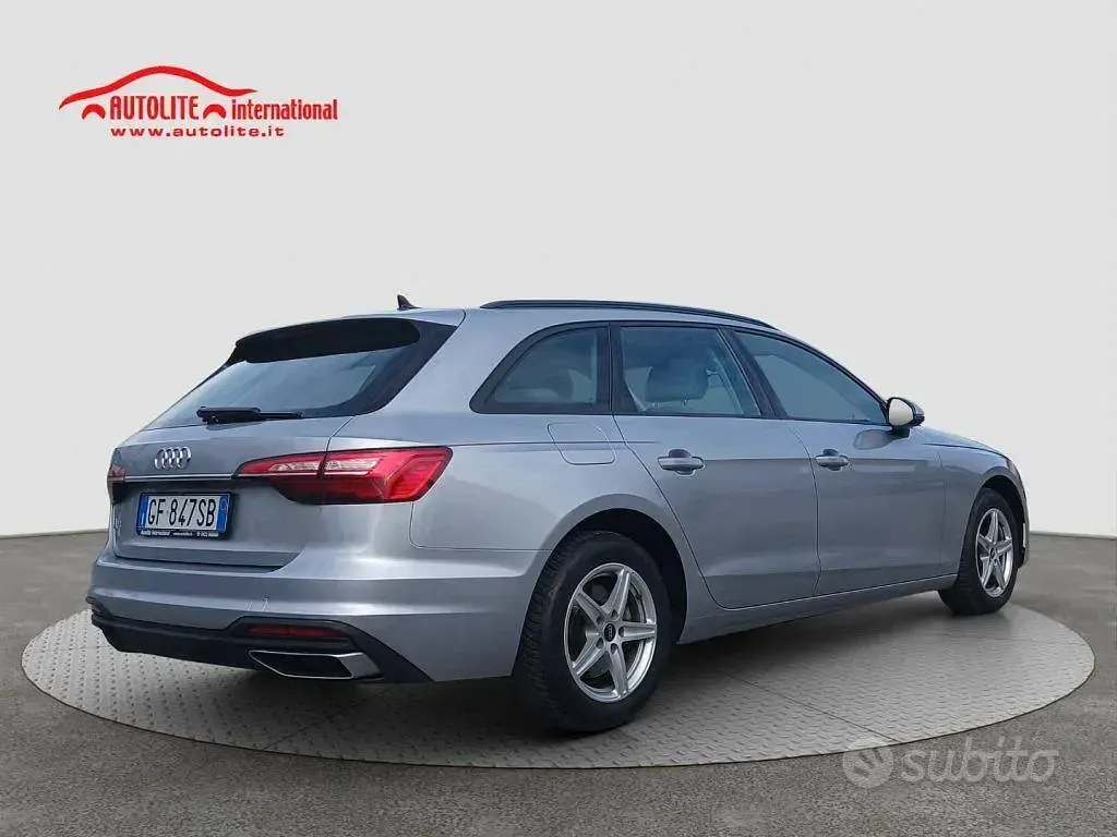 Usata Audi A4 Business 136 CV (100 kW) 2021 Argento Station wagon