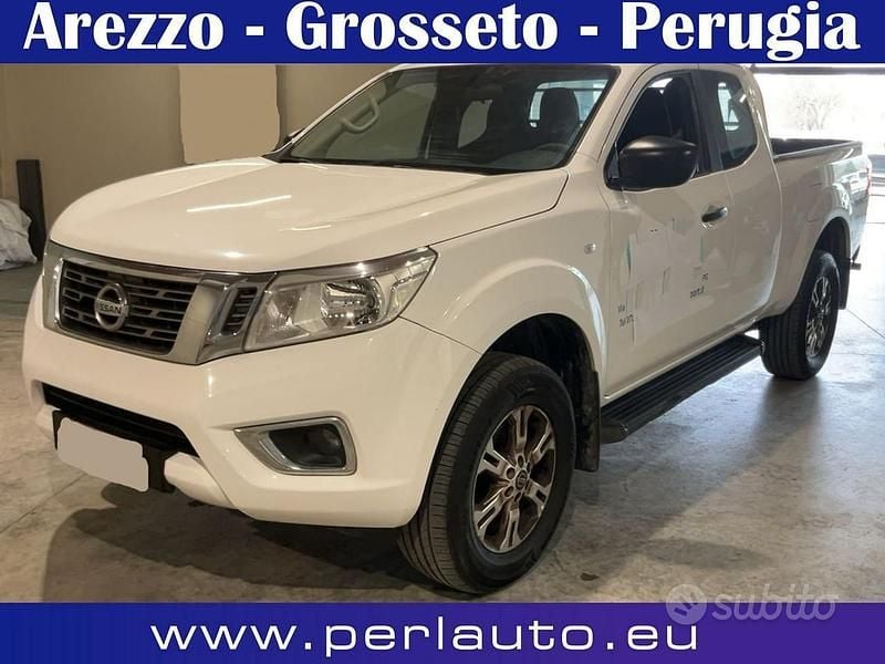 Usata Nissan Navara Acenta 163 CV (119 kW) 2020 Bianco Pick-up
