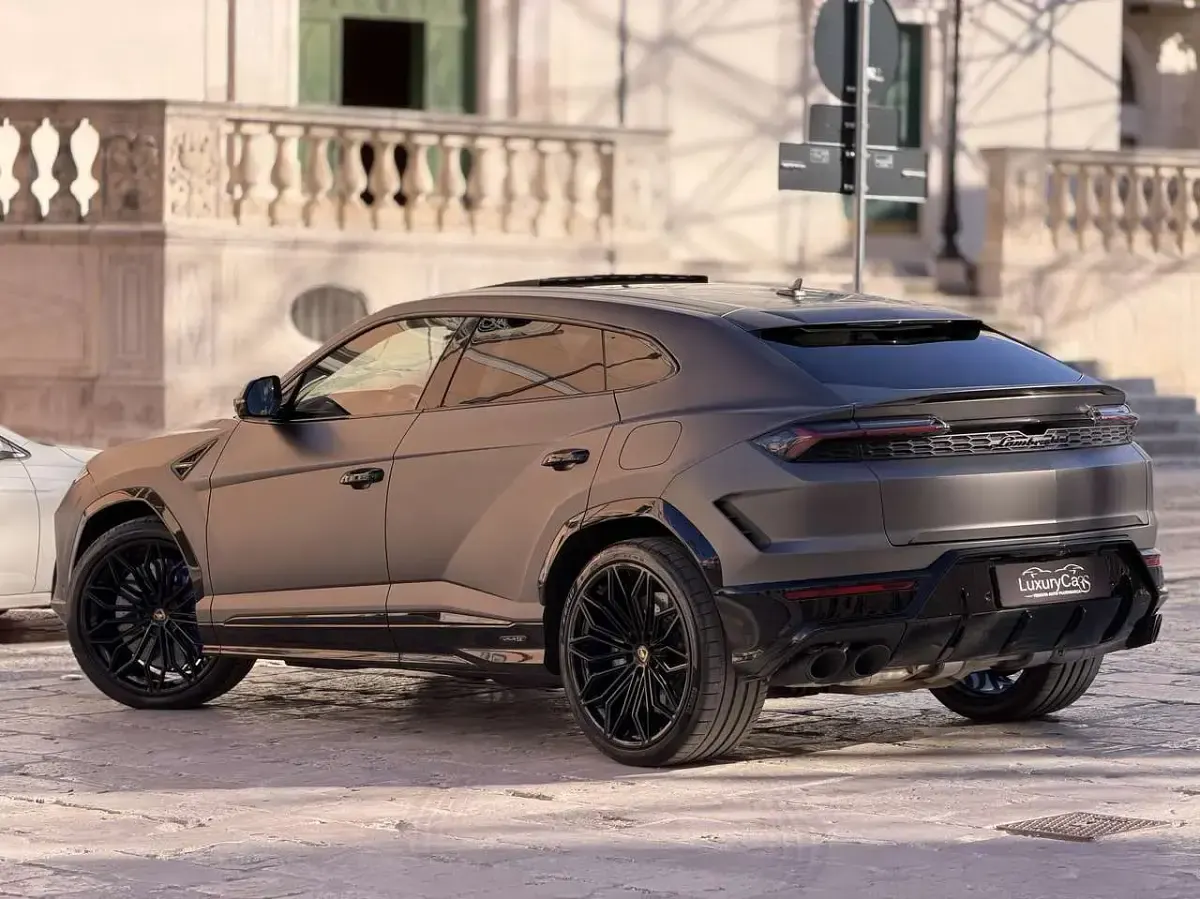Nuova Lamborghini Urus 799 CV (587 kW) 2025 Grigio SUV