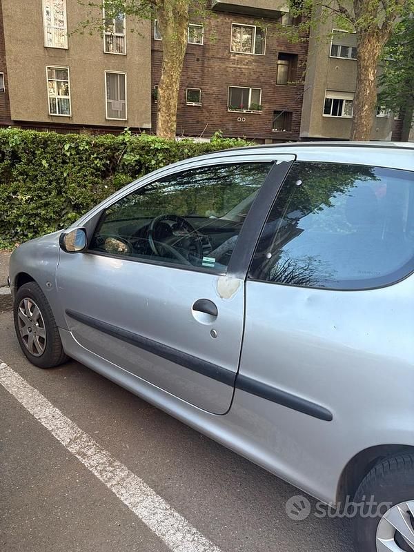 Usata Peugeot 206 2006 Grigio Berlina
