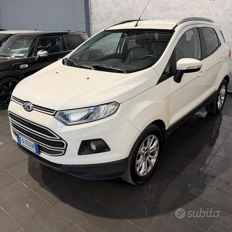 Usata Ford Ecosport Titanium 112 CV (82 kW) 2015 Bianco SUV